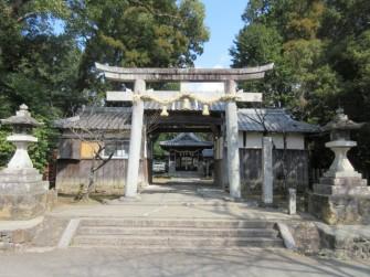 御霊神社